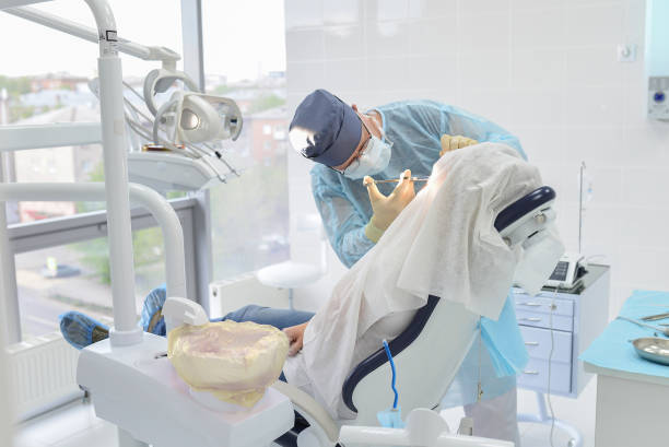 Best Emergency Tooth Extraction in Sunnyslope, WA